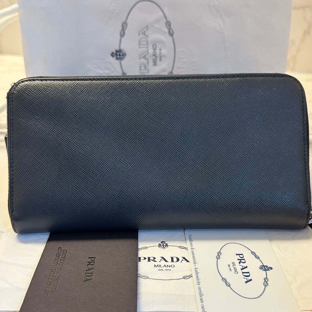 プラダ　PRADA 財布　長財布　サフィアーノ　ラウンドファスナー　メンズ_画像2