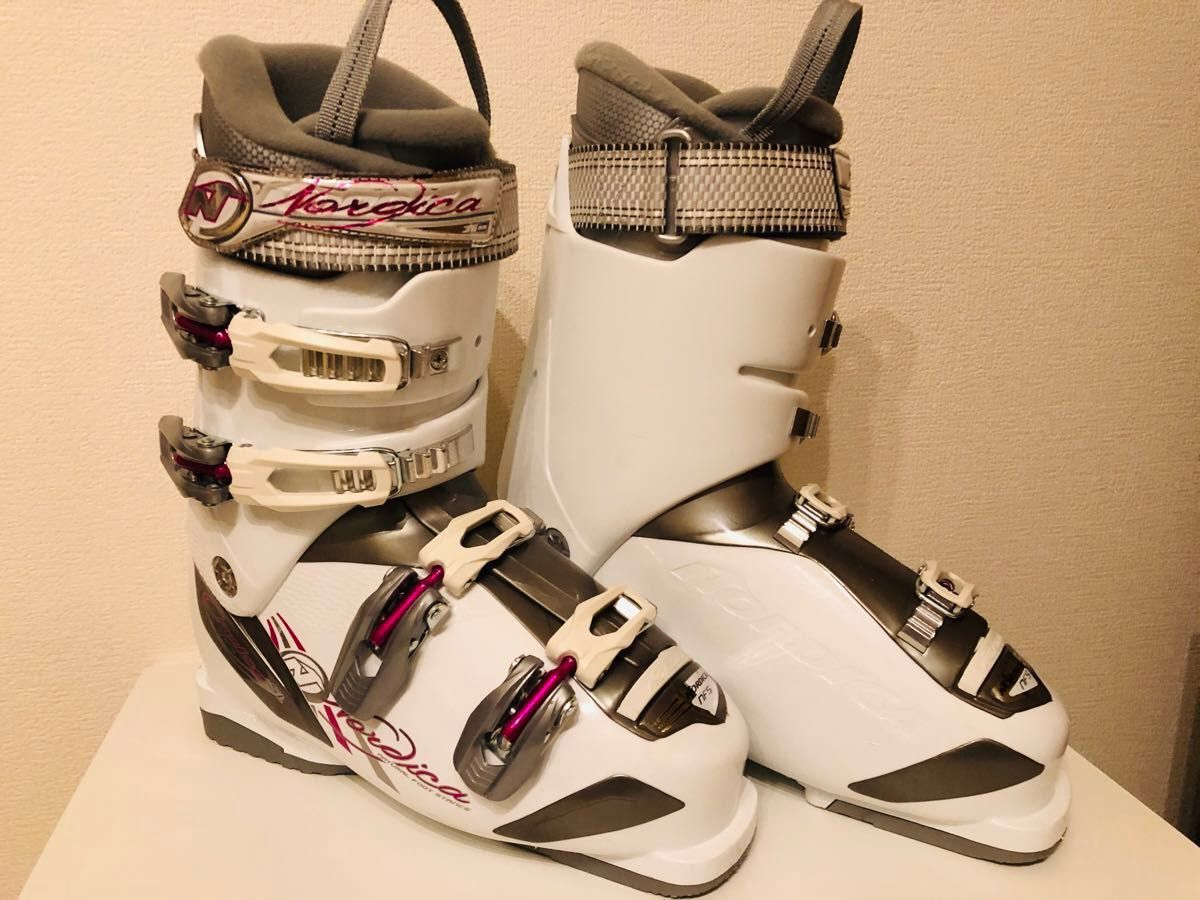 スキーブーツ NORDICA/ノルディカ Cruise SL NF5 レディース 25 スキーブーツ NORDICA/ノルディカ Cruise SL NF5 レディース 25