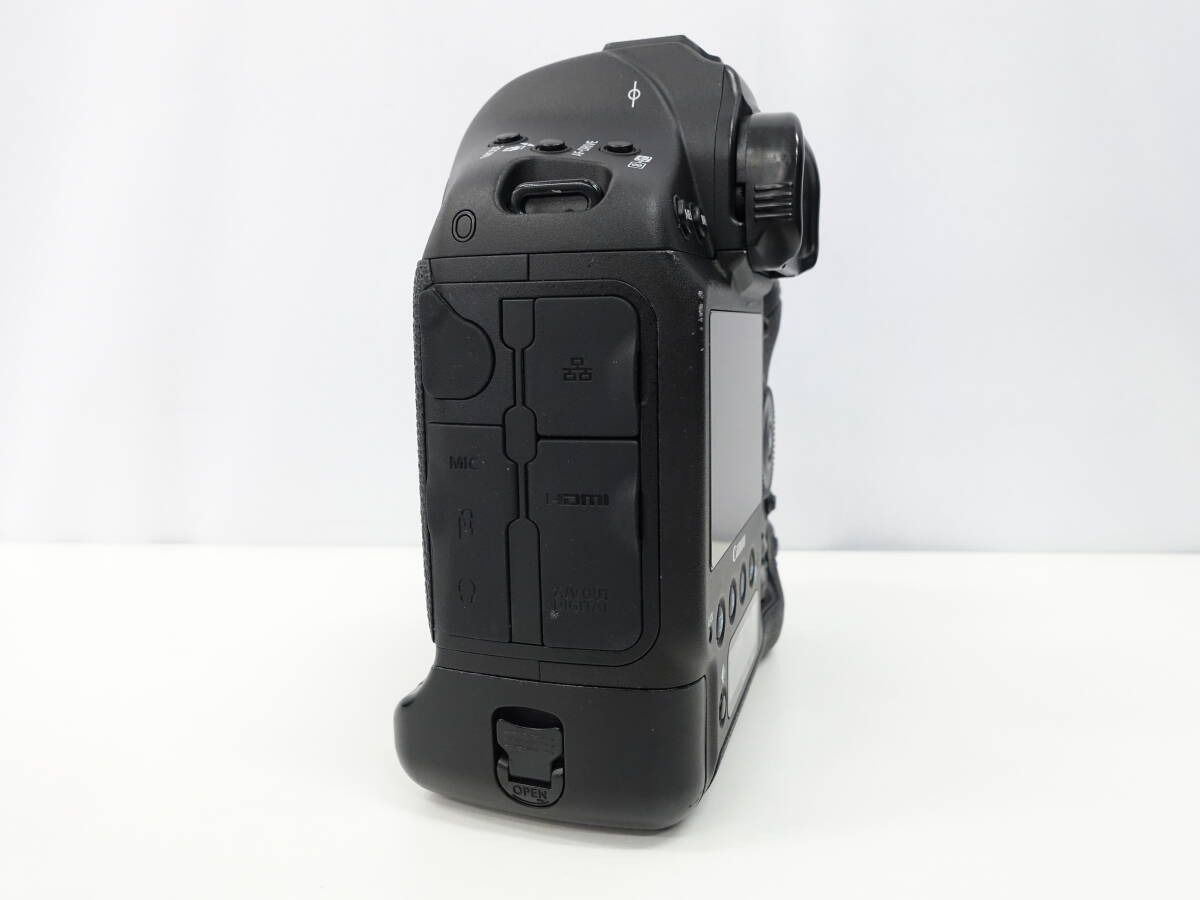 Canon EOS-1D C ボディ デジタル一眼レフカメラ デジタルシネマカメラ 動作品 シャッター回数僅か *396958_画像5