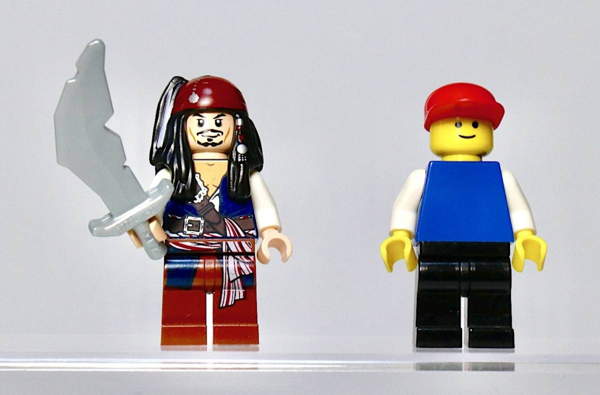 ④★ パイレーツオブカリビアン& LEGOクラシック LEGO 2000年代 ミニフィグ 2体セット_画像1