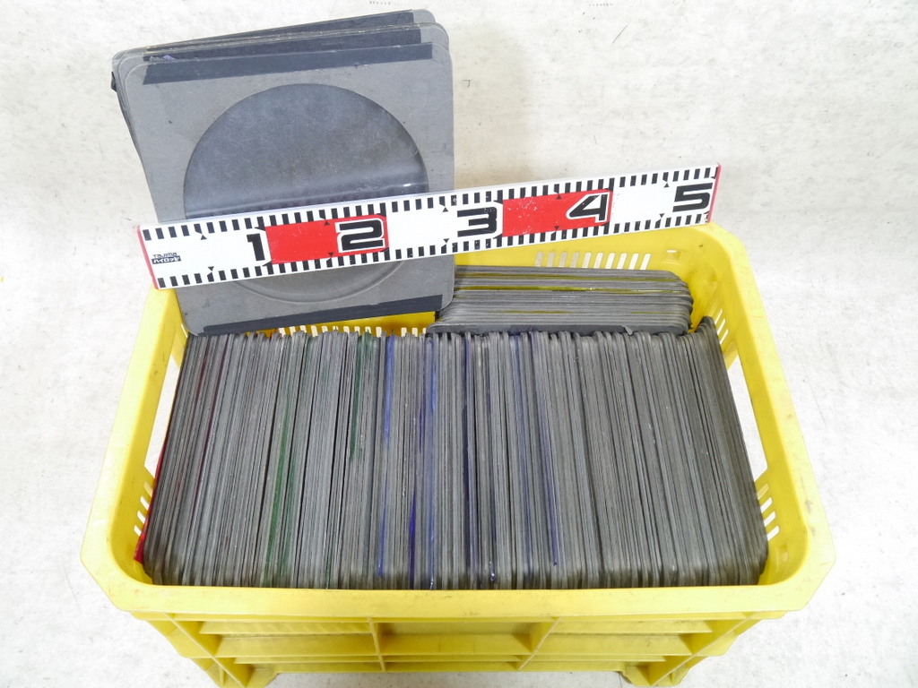 Yahoo!オークション - 64舞台照明フィルタホルダ8インチ紙製135 Yahoo!オークション - 64舞台照明フィルタホルダ8インチ紙製135
