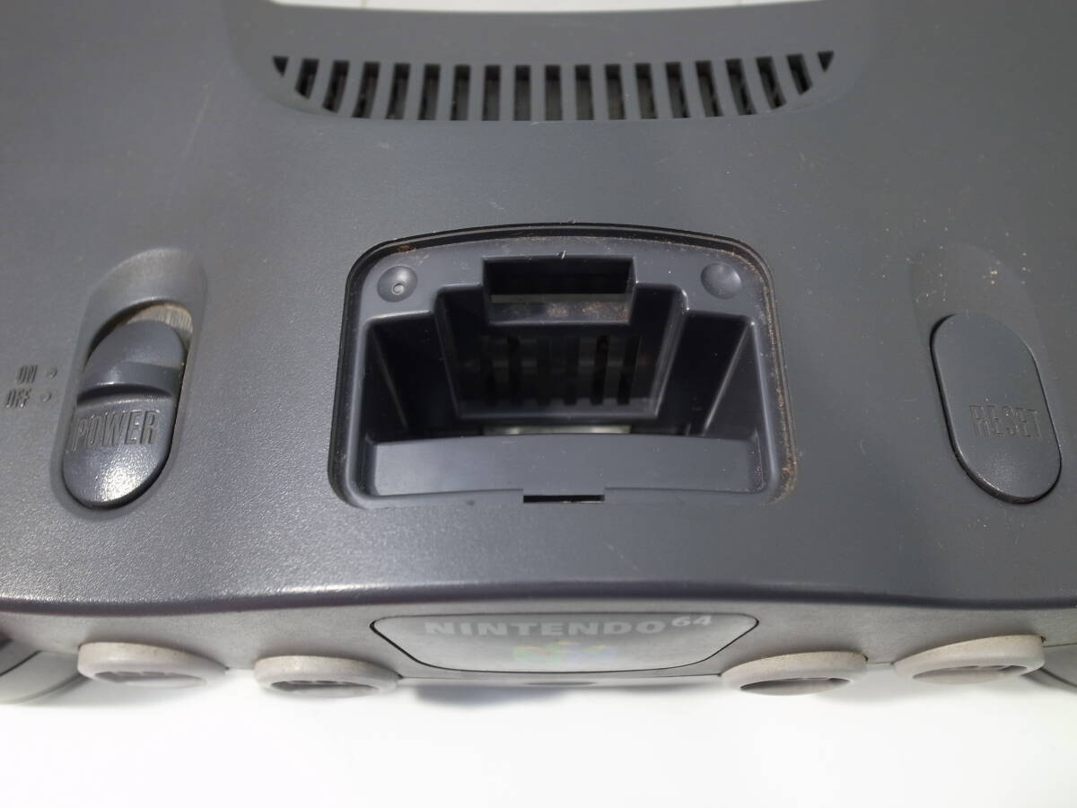 ●ジャンク Nintendo 64 NUS-001 2台まとめて コントローラー（2個） ※通電のみ確認の画像8