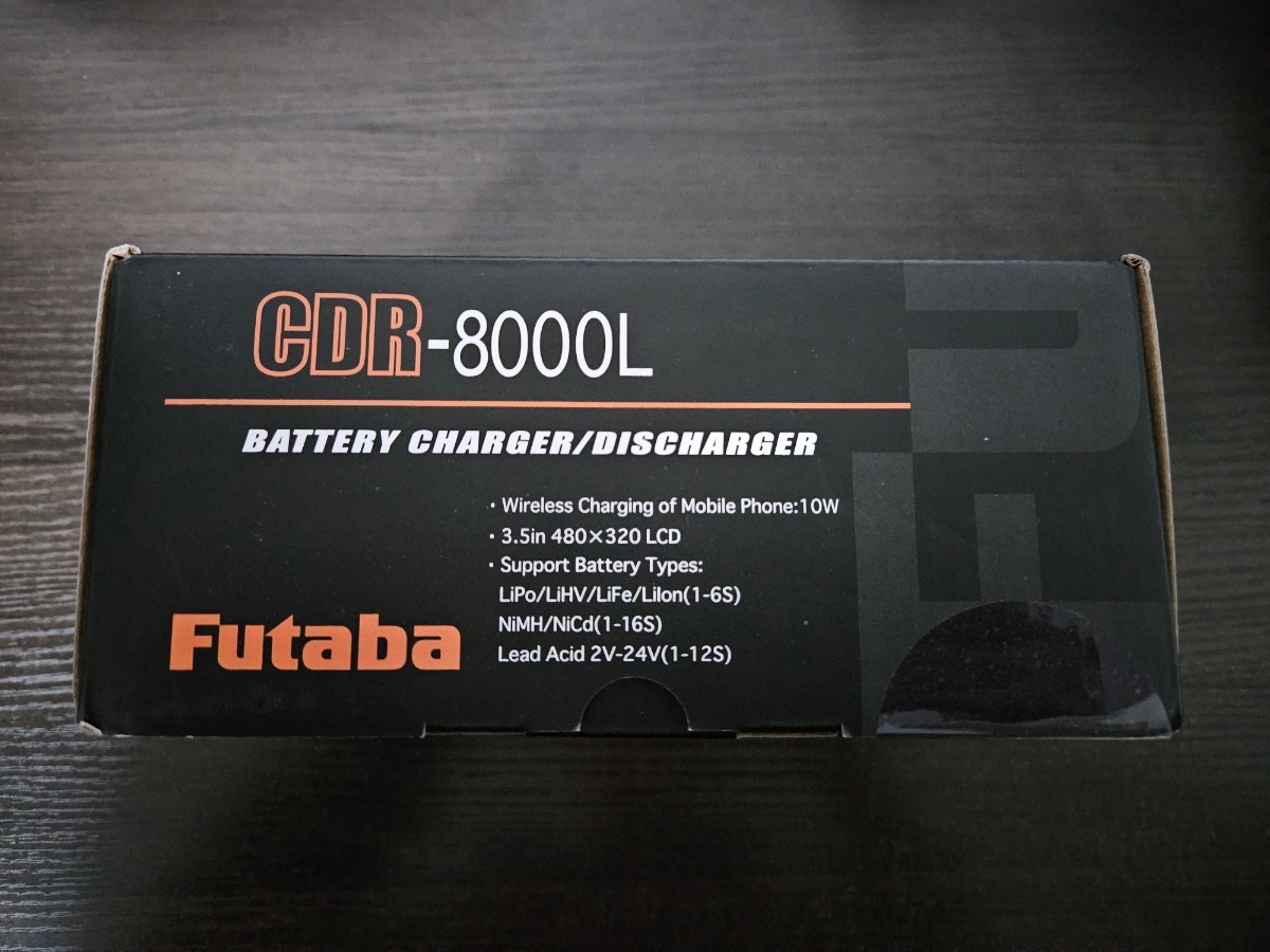 [新品・未使用] FUTABA AC/DC入力対応 600W MAX16A デュアル バランス充電器 CDR-8000L 107286_画像2