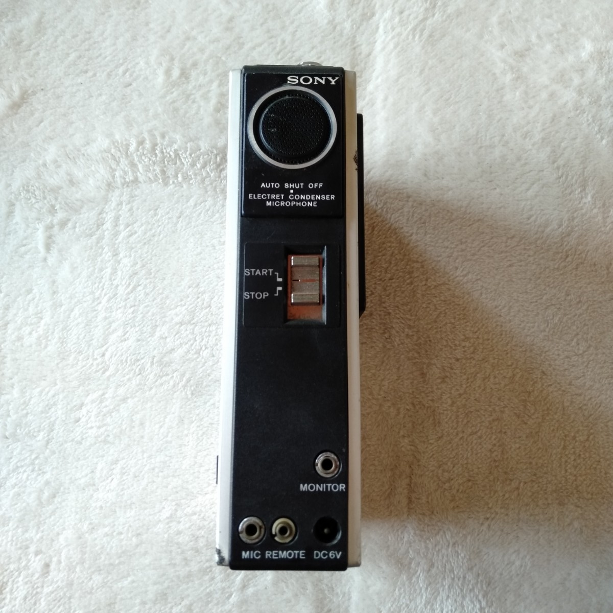 つ021 ジャンク SONY TAPECORDER TC-1020 ソニー テープコーダー カセットプレイヤー ウォークマン 本体_画像1