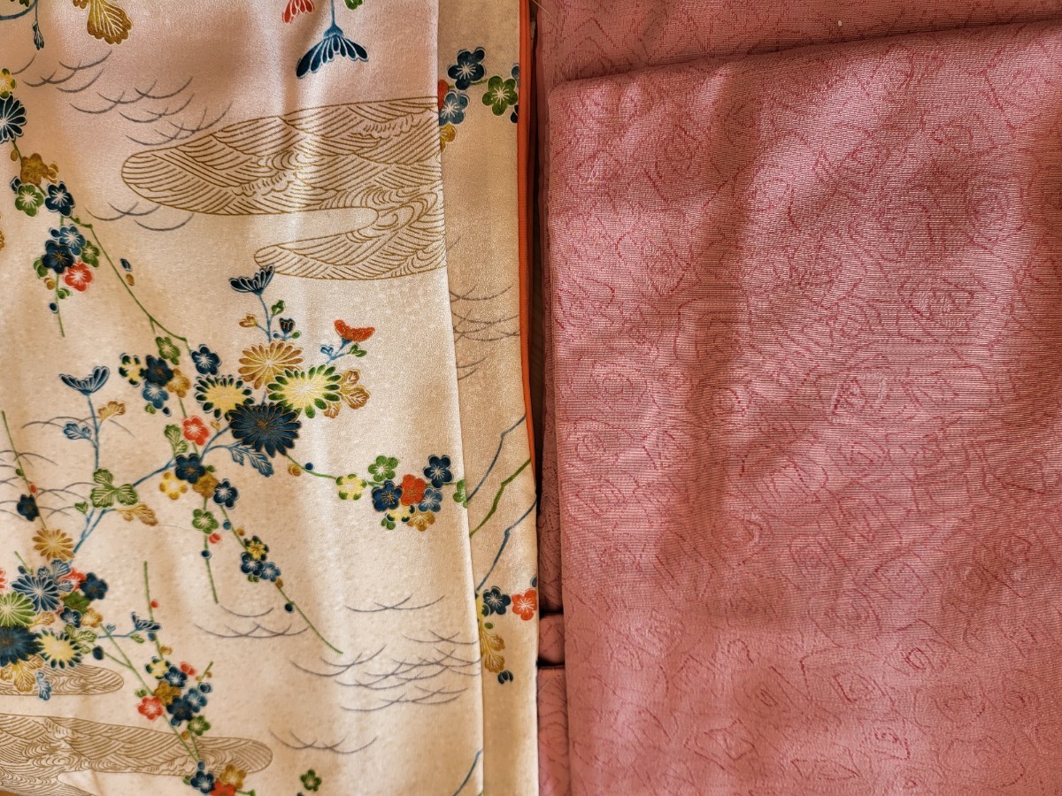 着物10枚 全て正絹 小紋 袷 単 紗 花柄 和服 ハンドメイド 生地 はぎれ ハギレの画像4