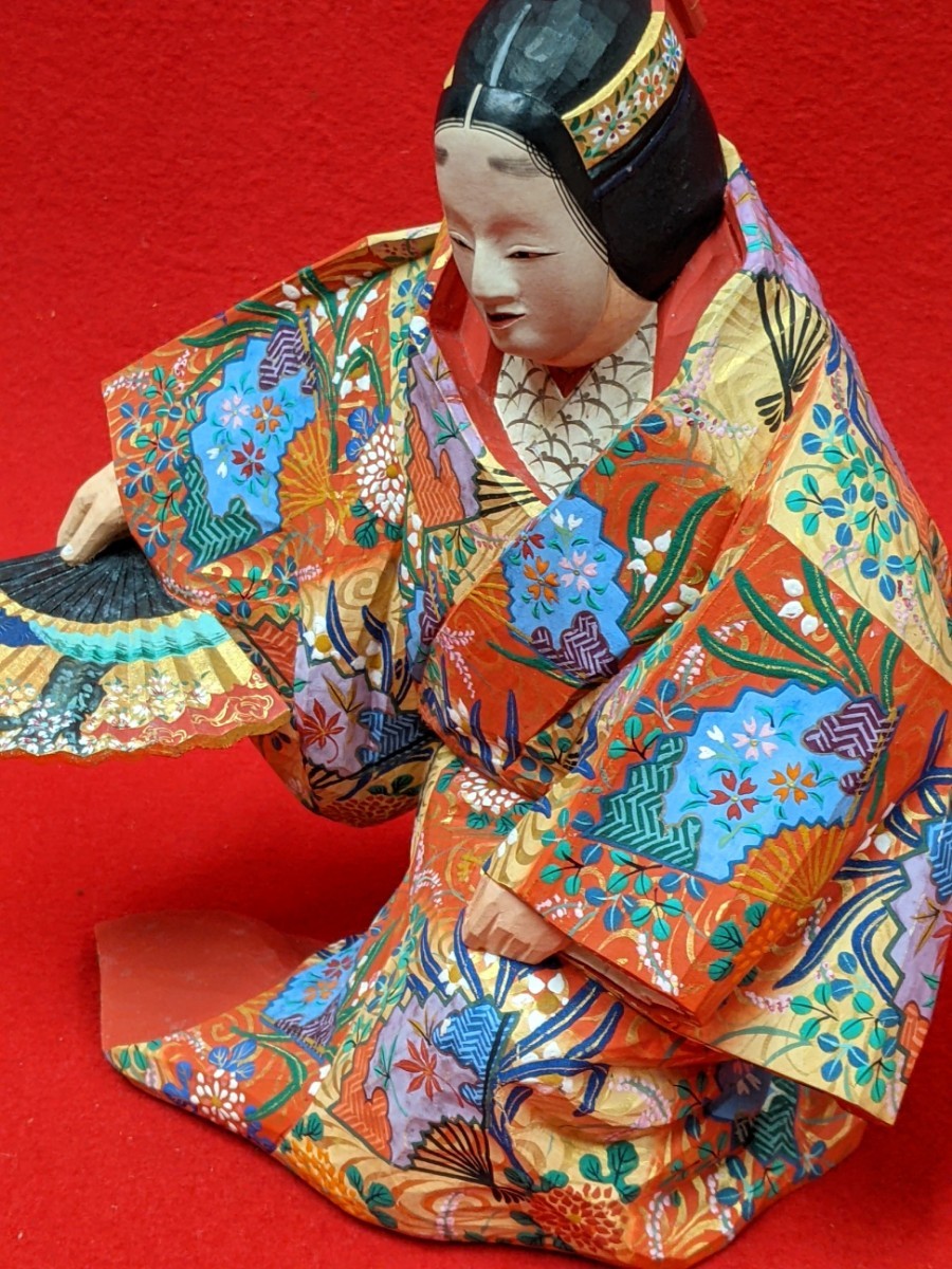 関谷充 木彫彩色 能人形 「熊野」 極彩色 共箱 高22cm _画像8