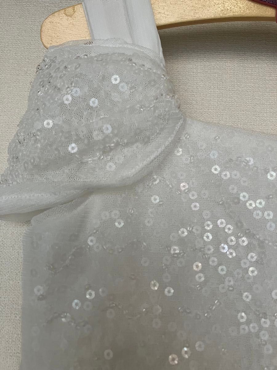 H&M 発表会 結婚式 シフォン ワンピースホワイト　スパンコール ドレス 白　116cm