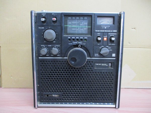 現状品/ジャンク品◆SONY/ソニー ICF-5800 短波ラジオ FM/AM 5BAND RECEIVER スカイセンサー 昭和レトロ オーディオ