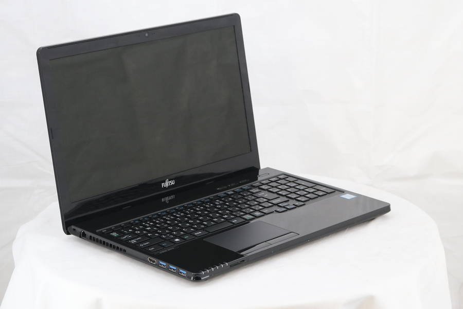 FUJITSU FMVA47WBC LIFEBOOK AH47/W　Core i7 6700HQ 2.60GHz■現状品_画像2