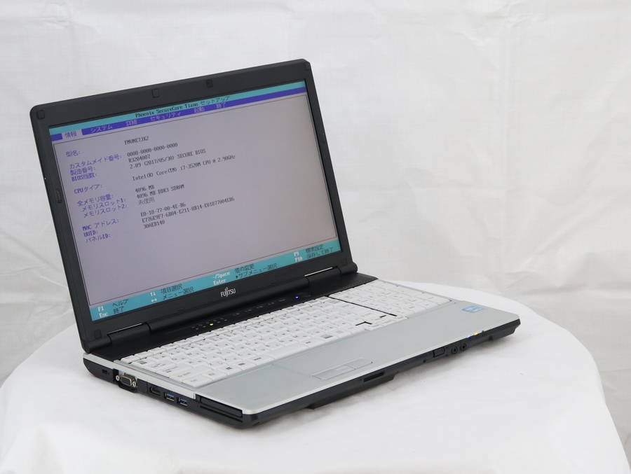 FUJITSU FMVNE7JK2 LIFEBOOK E742/F　Core i7 3520M 2.90GHz 4GB 500GB■現状品_画像2