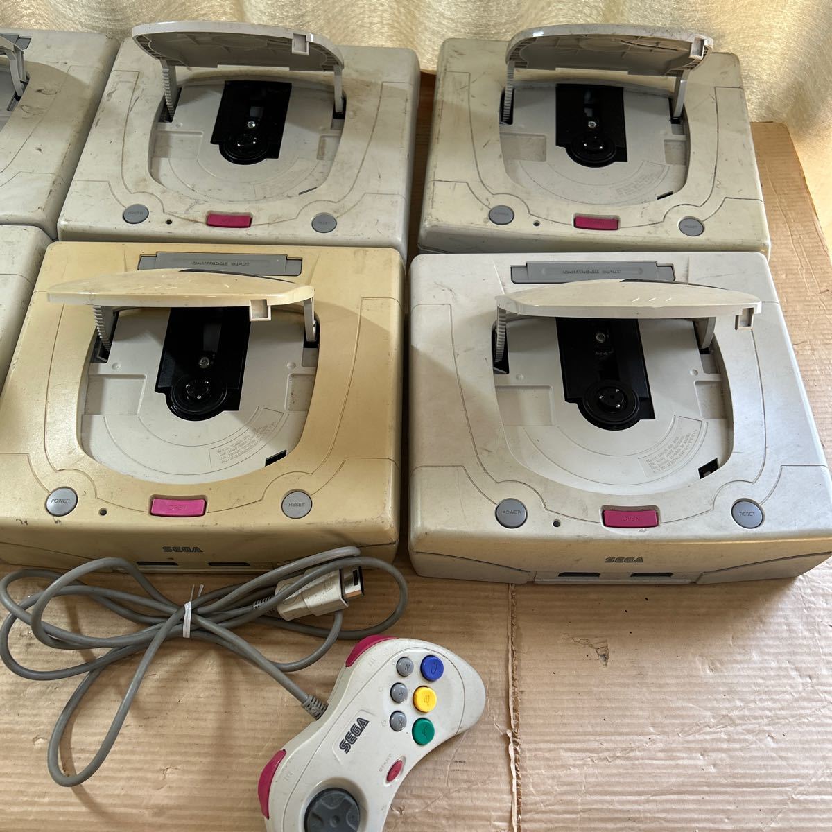 動作未確認 ★ ジャンク品 セガサターン 本体 9点 まとめ売り 大量 SEGA ゲーム機 コントローラー SEGASATURN HST-3220 20844y_画像5