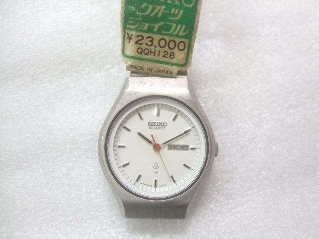 新品未使用高級セイコージョイフルクオーツ腕時計定価23000円　Z263_画像2