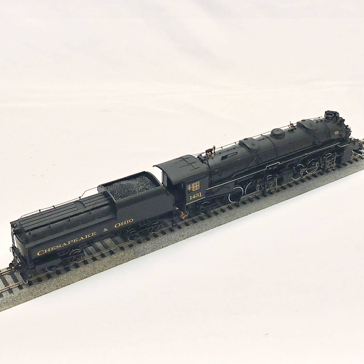 Spectrum Buchmann 160-84815 Chesapeake & Ohio C&O 2-6-6-2 w/VANDY VC12 Tender DCC SOUND #1431鉄道模型 KATO TOMIX_画像9