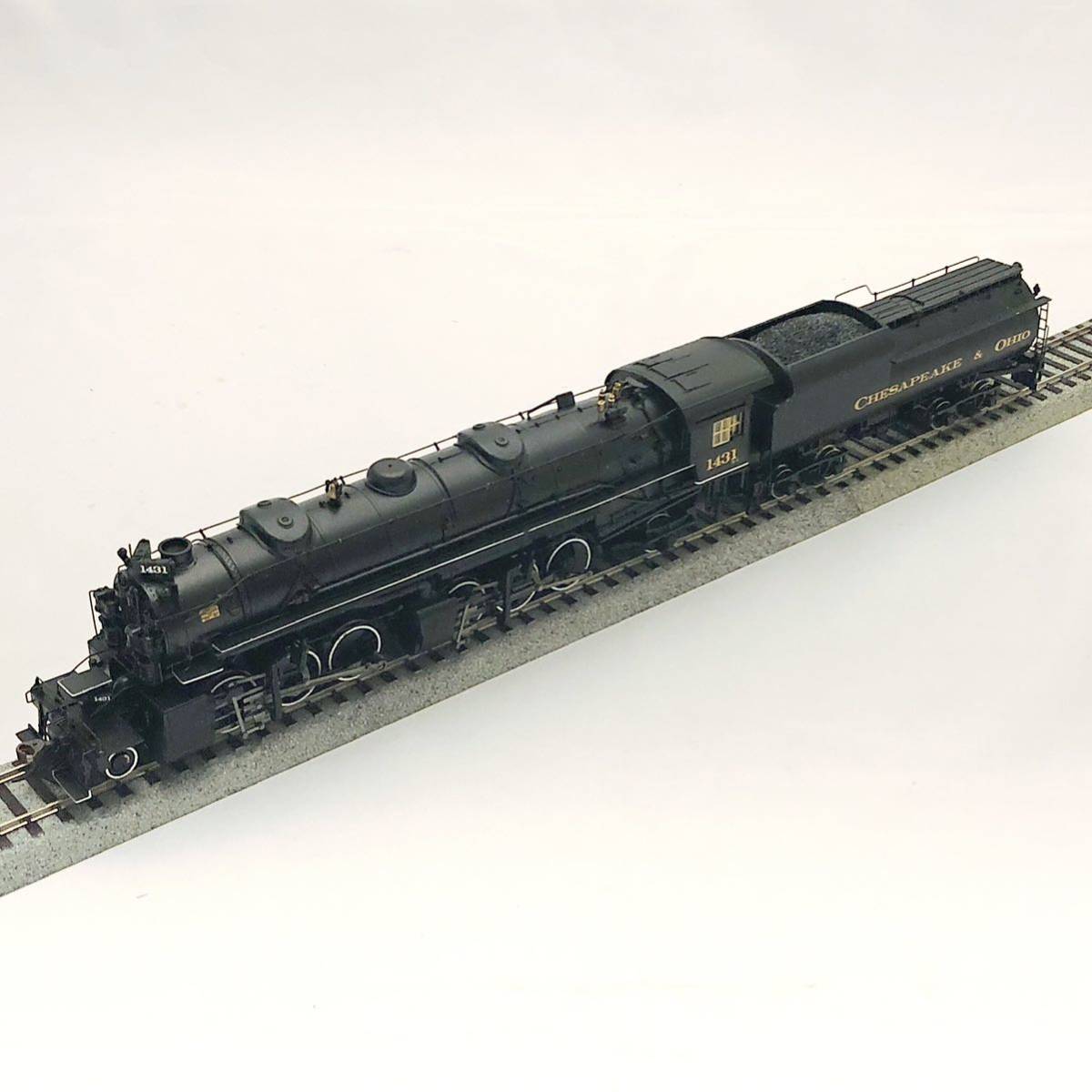 Spectrum Buchmann 160-84815 Chesapeake & Ohio C&O 2-6-6-2 w/VANDY VC12 Tender DCC SOUND #1431鉄道模型 KATO TOMIX_画像7