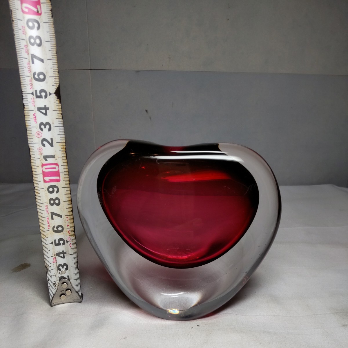 a-1403◆ガラス製　ハート花瓶 &.オブジェ　置物　クリスタル◆状態は画像で確認してください。_画像2