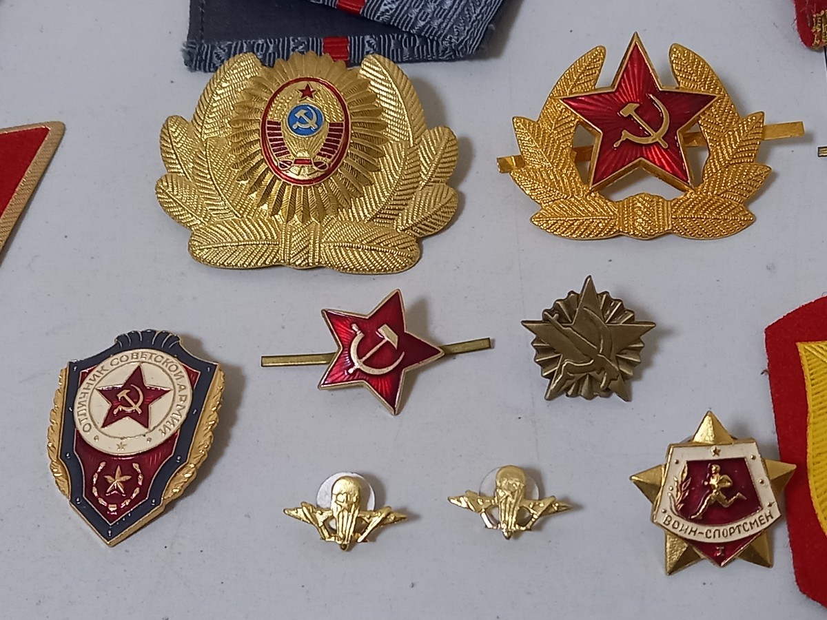 勲章 ソ連軍 CCCP ロシア軍 WWⅡ メダル ワッペン 肩章 階級章 帽章 など まとめて 大量_画像4