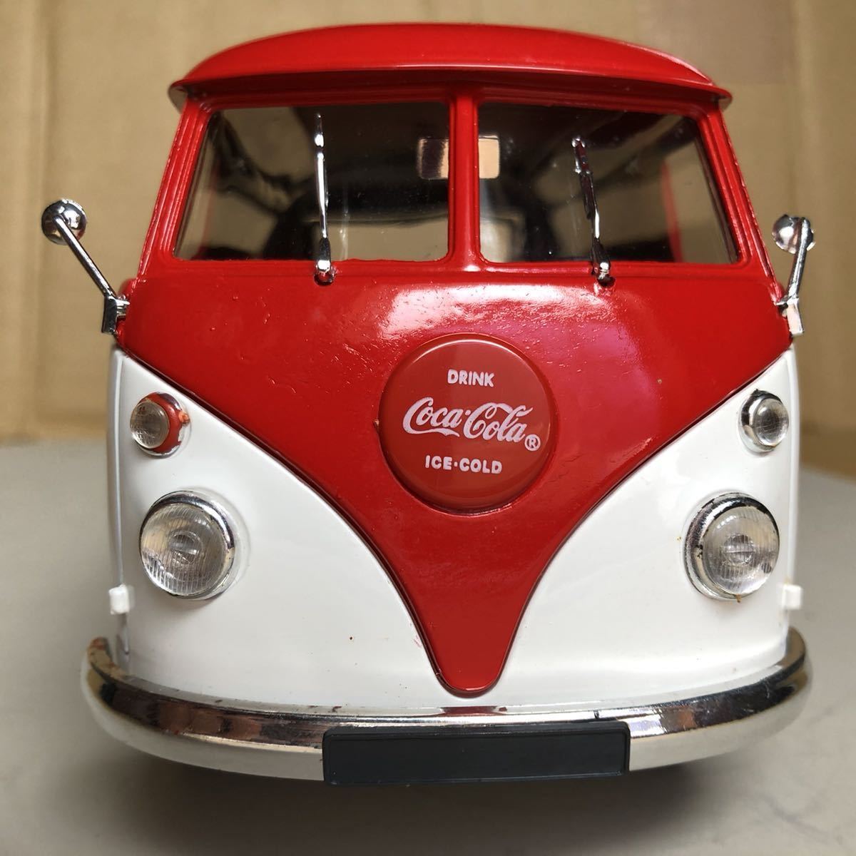 SOLDO VW combi 1966 coca-cola フォルクスワーゲン 1/18_画像2