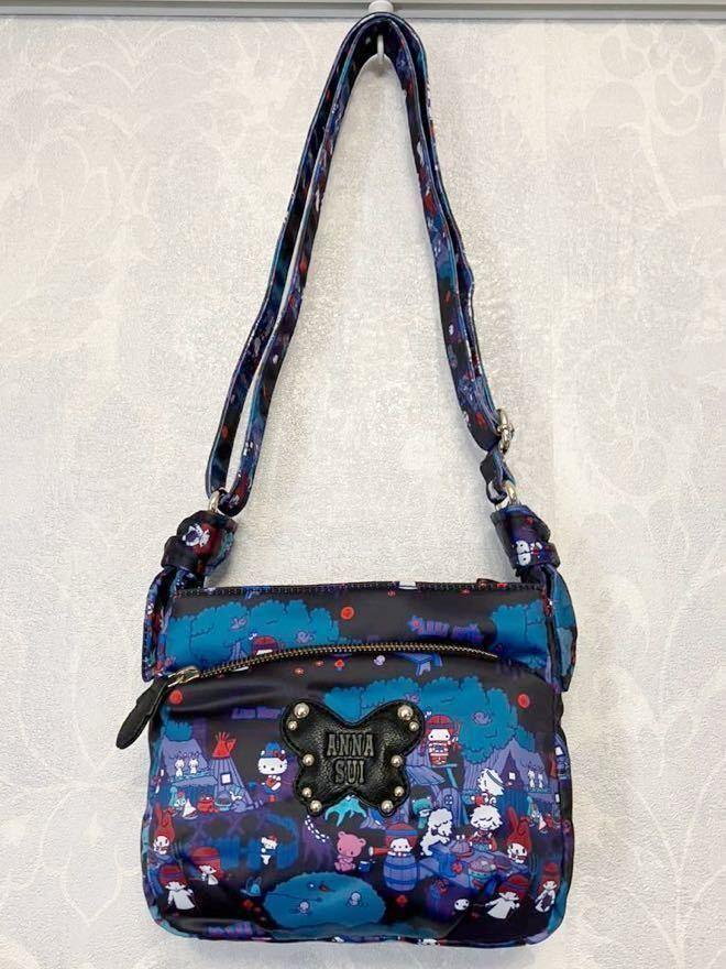 新品 未使用 ★ ANNA SUI アナスイ × サンリオキャラクターズ コラボ ショルダーバッグ ブルー ★ ハローキティ マイメロ キキララ 旅行_画像1