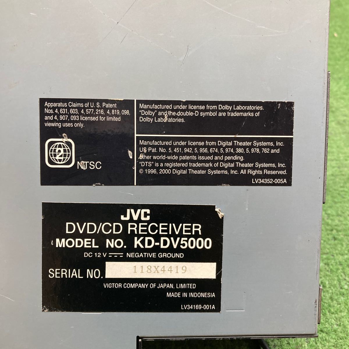 AV2-31 激安 カーステレオ JVC KD-DV5000 118X4419 CD 通電未確認 ジャンク_画像4