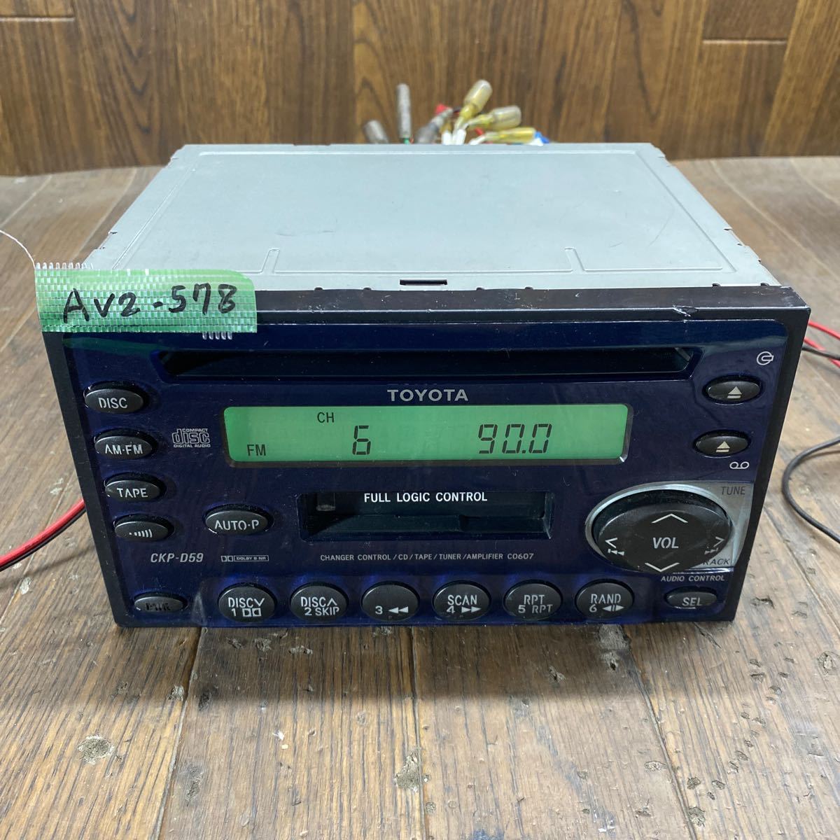 AV2-578 super-discount car stereo TOYOTA 08600-00024 Pioneer FH-M8246zt TK038536 CD cassette FM/AM body only simple operation verification ending used present condition goods 
