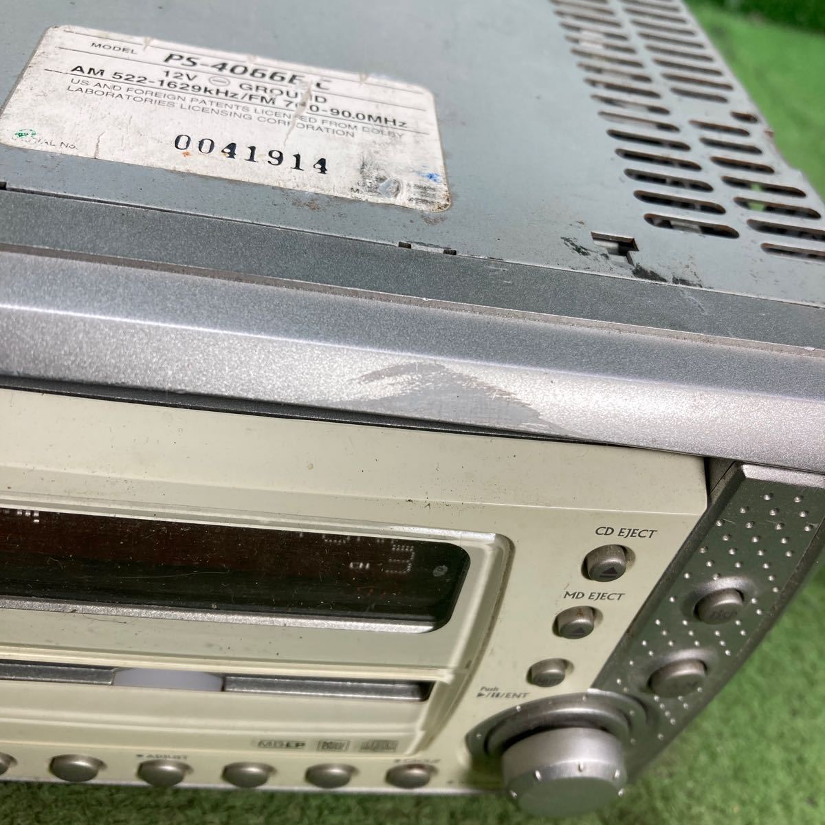 AV2-605 激安 カーステレオ SUZUKI PS-4066E-C 0041914 MD 本体のみ 簡易動作確認済み 中古現状品_傷あり