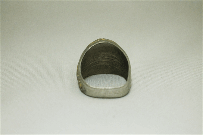 [19 номер ] UNITED STATES ARMY кольцо "college ring" America суша армия античный Vintage Vintage USA смешанные товары Old AA156