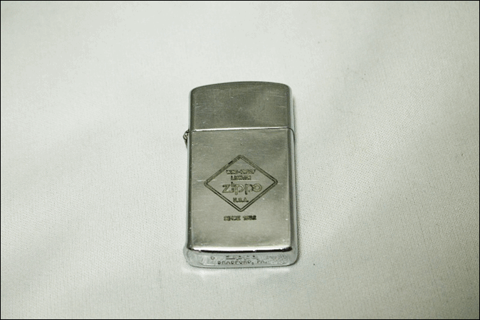 80's ZIPPO ジッポー オイルライター 1988 スリム SINCE 1932 ビンテージ ヴィンテージ アンティーク AB58_画像1