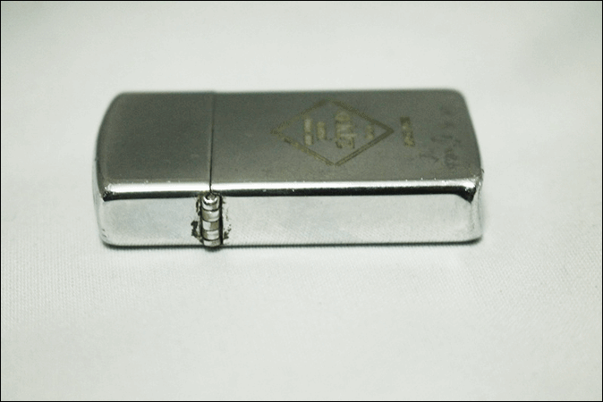 80's ZIPPO ジッポー オイルライター 1988 スリム SINCE 1932 ビンテージ ヴィンテージ アンティーク AB58_画像4