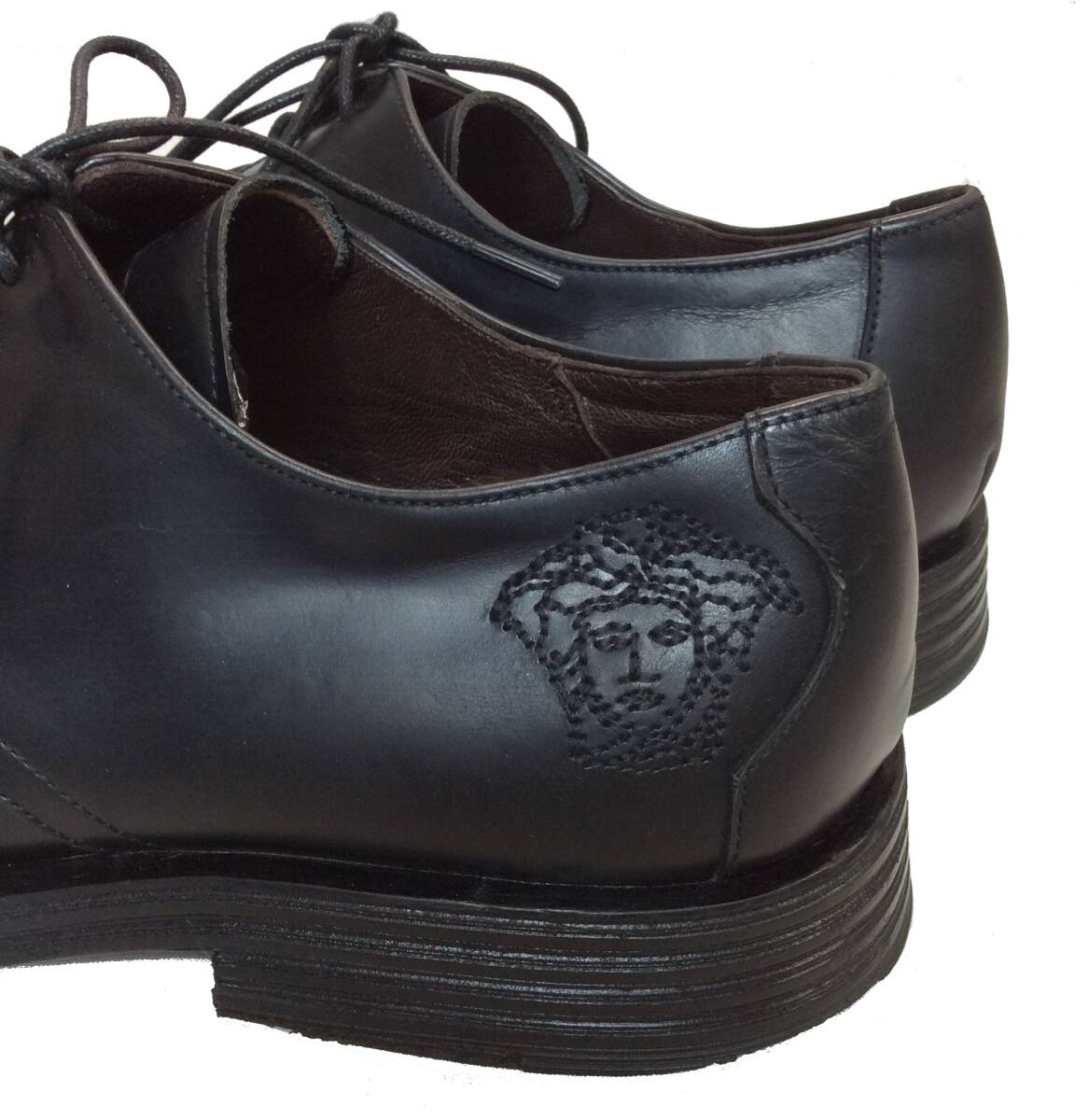 GIANNI VERSACE Gianni Versace mete.-sa embroidery dress shoes leather shoes black black ITALY made leather men's 6 (ma)