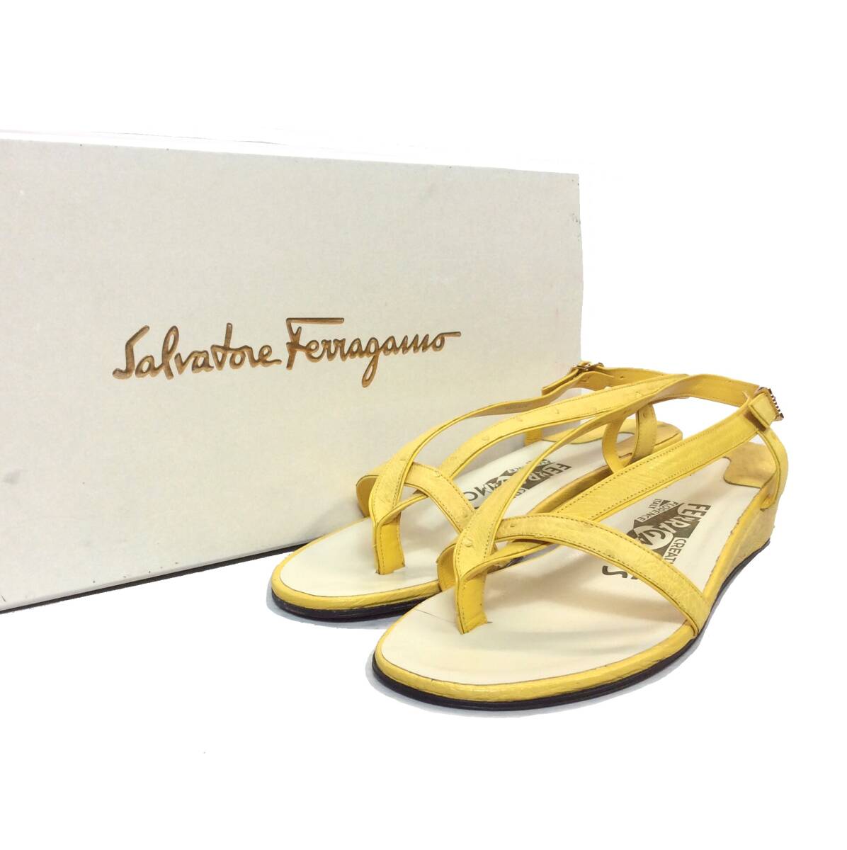 未使用 Salvatore Ferragamo サルヴァトーレフェラガモ ストラップ サンダル シューズ LIMITED EDITION 16/750 イエロー ITALY製 36H (ma)_画像1