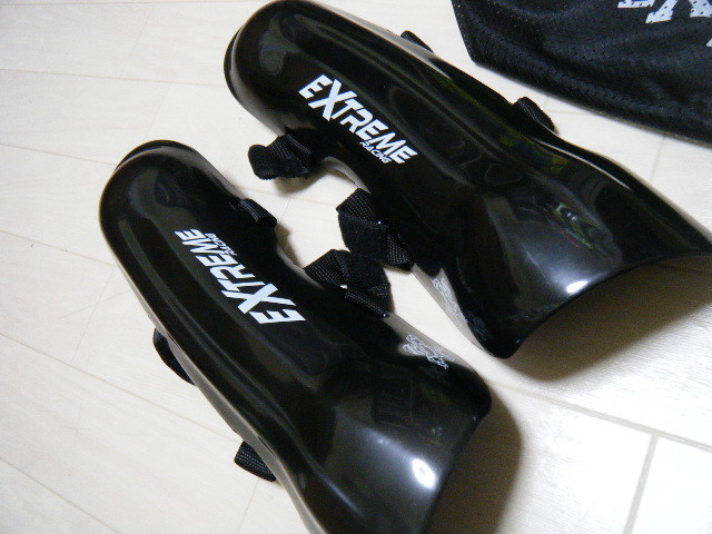 大人上品なおすすめコーデ EXTREME ○ 新品 RACING SL用 大人用 41cm シンガード レガース アクセサリー