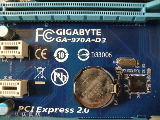 GIGABYTE AMD 970 SOCKET AM3+ MicroATXマザー GA-970A-D3 VER:1.1 即決! 45_066_画像2