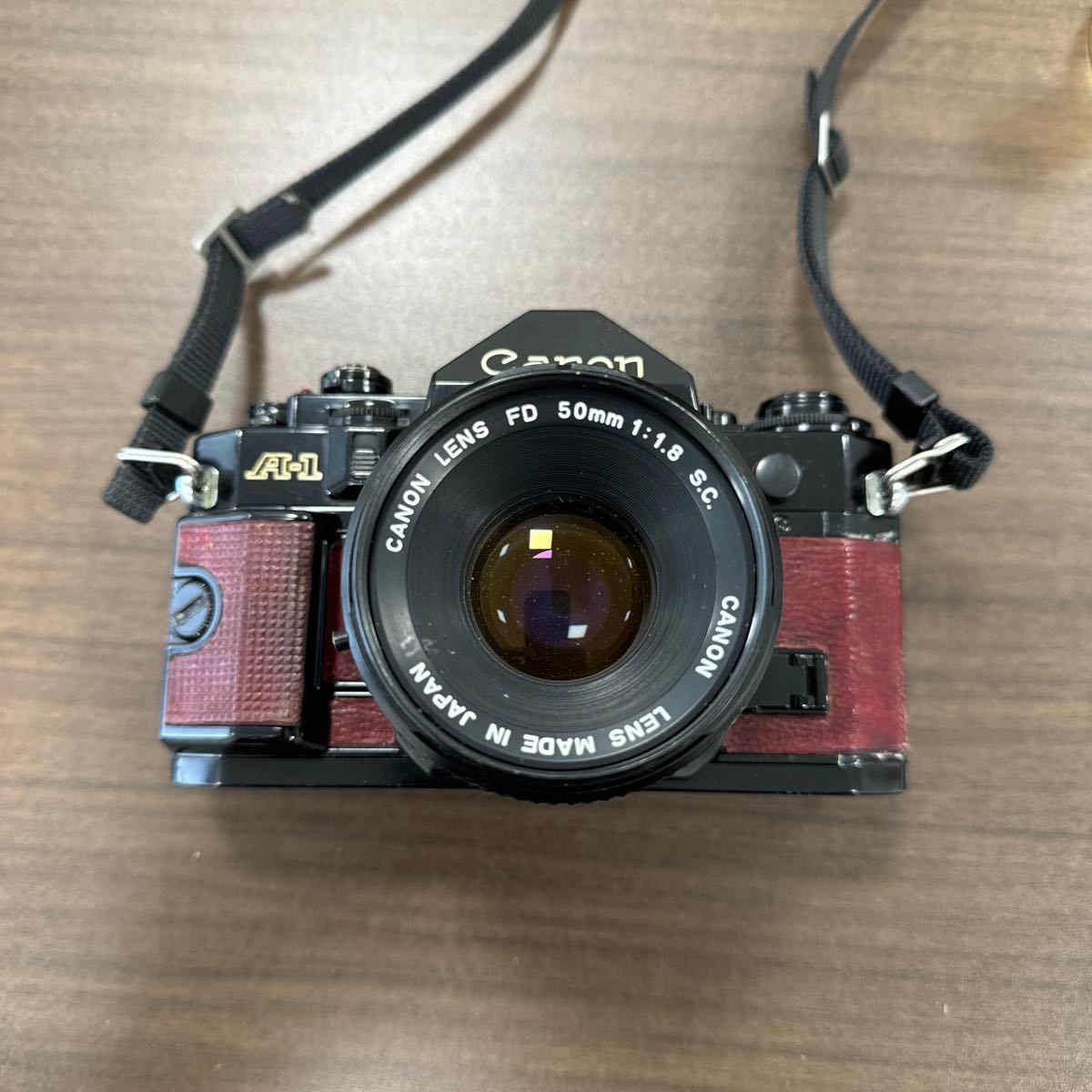 12 Canon A-1 ブラック レッド RED レンズ FD 50mm F1.8 S.C. まとめて_画像2