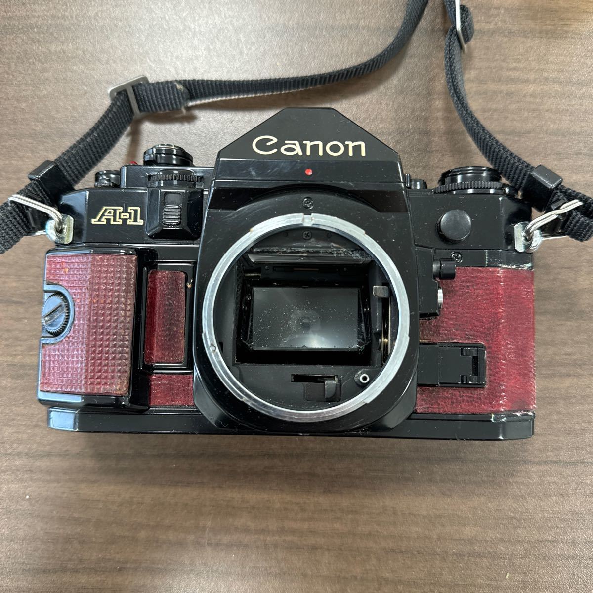12 Canon A-1 ブラック レッド RED レンズ FD 50mm F1.8 S.C. まとめて_画像3