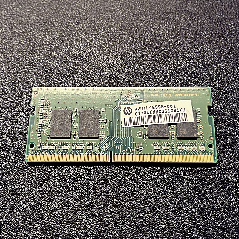 【中古】hp 8GB L46598-001 DDR4-3200MHzの画像1