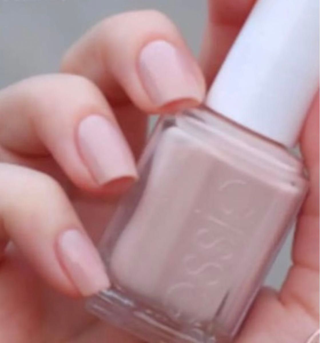 (在庫一点限り)Essie  ベストセラー　ネイルポリッシュ　