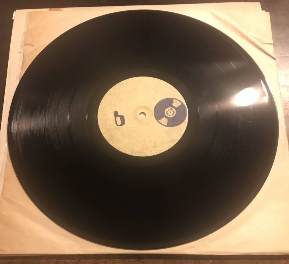 ■THE BEATLES ■ザ・ビートルズ■ L. S. Bumble Bee; Unreleased Studio Tracks Volume two / 1LP / レコード / アナログ盤 / ヴィンテー_画像8