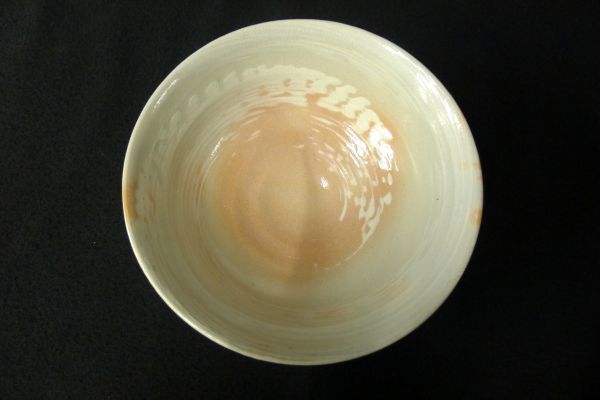 N668 美品 萩焼 城山窯 金子信彦作 茶碗 御茶碗 茶器 茶事 茶席 茶道具 伝統工芸 古美術 共箱/60_画像4