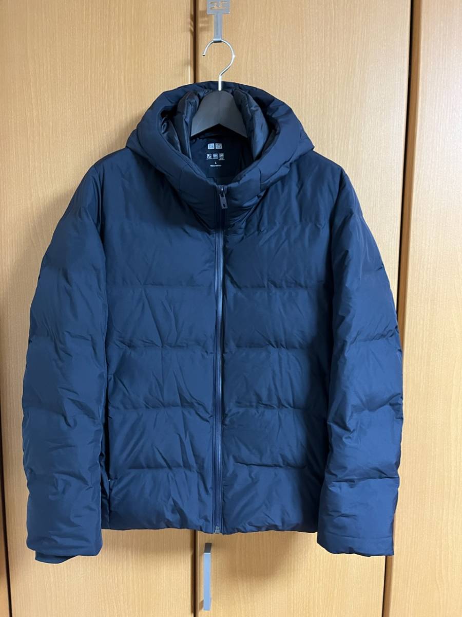 UNIQLO ユニクロ シームレスダウンパーカ ネイビー サイズL 収納 UNIQLO ユニクロ シームレスダウンパーカ ネイビー サイズL 収納