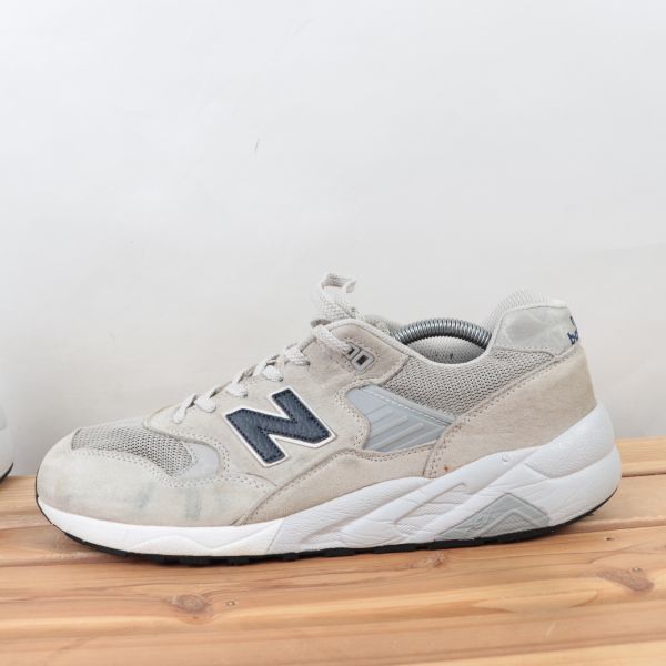 z36【580】ニューバランス US10 28.0cm/灰 グレー 紺 ネイビー newbalance メンズ スニーカー 中古_画像7