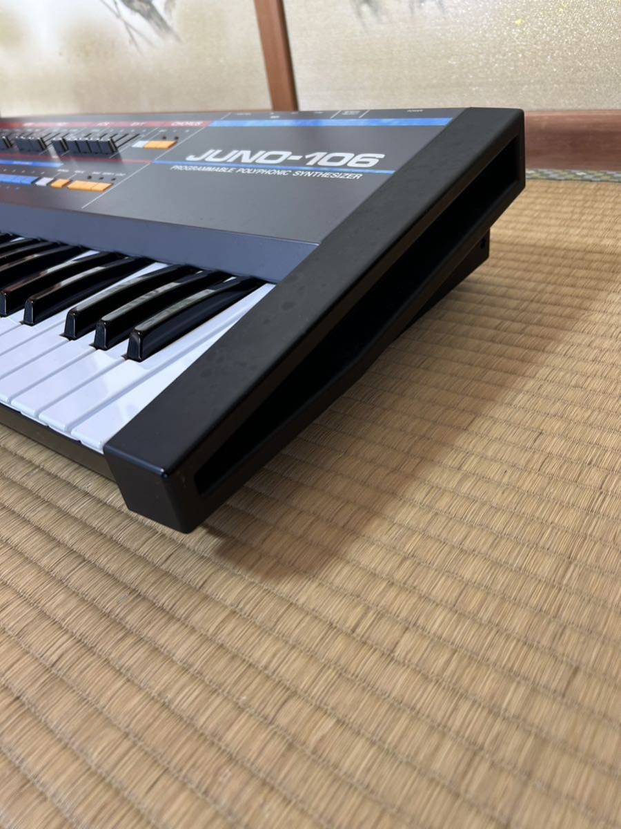 【現状品】Roland ローランド JUNO-106 シンセサイザー ハードケース付き_画像7