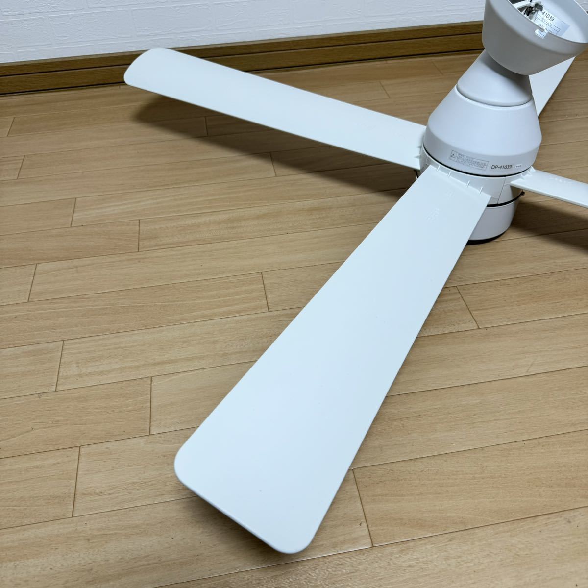 DAIKO DP-41039 シーリングファン DCサーキュレーター DC DAIKO DP-41039 シーリングファン DCサーキュレーター DC