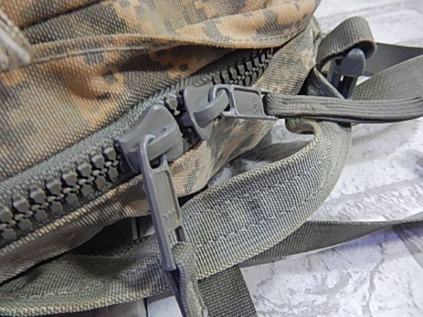 S67 訳あり特価！人気！◆MOLLE 2 MODULAR LIGHTWEIGHT アサルトパック◆米軍◆アウトドア！キャンプ！サバゲー！_画像7