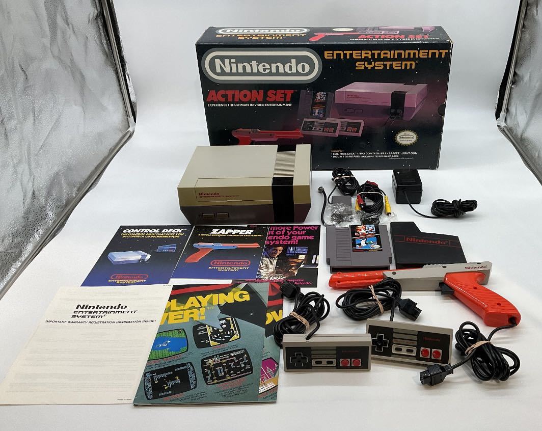 任天堂 エンターテイメントシステム NES 海外版 ファミコン本体 任天堂 エンターテイメントシステム NES 海外版 ファミコン本体