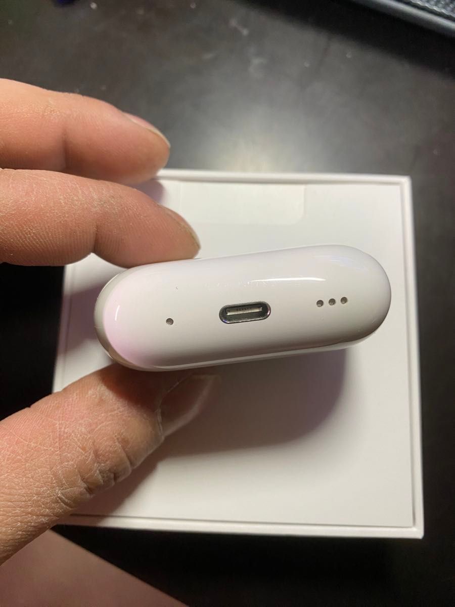 Apple  AirPods Pro 第2世代　typeC 充電ケース