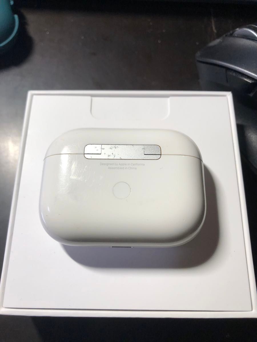 Apple AirPods Pro 第1世代 充電ケース ワイヤレス充電|Yahoo Apple AirPods Pro 第1世代 充電ケース ワイヤレス充電|Yahoo