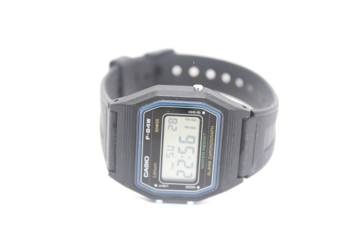 CASIO カシオ 腕時計 デジタル メンズ　レディース　腕時計　クォーツ　稼働中_画像8