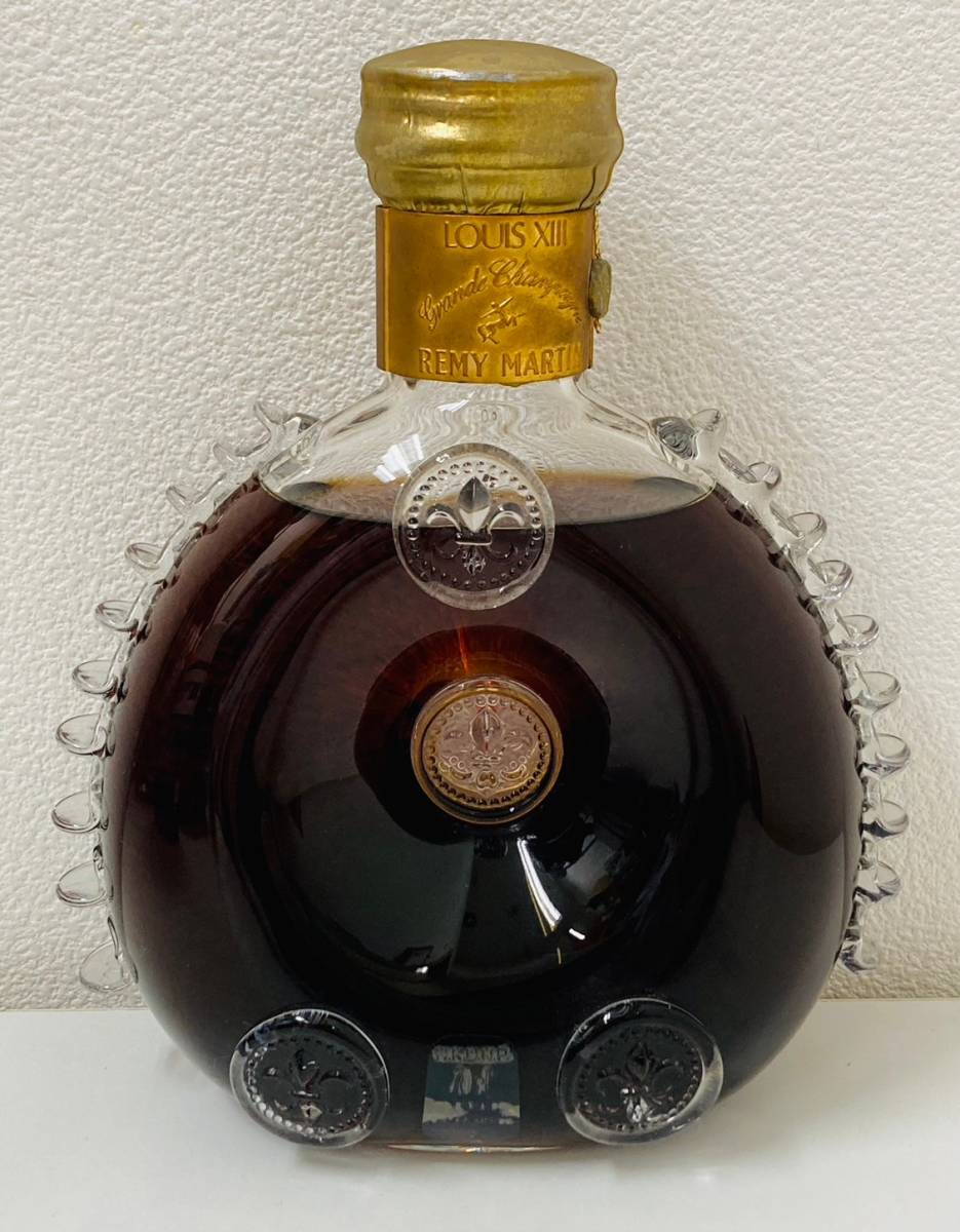 ☆F253■ ルイ13世　REMY MARTIN 　レミーマルタン 金キャップ バカラボトル 箱なし ブランデー 700ml 　40％_画像1