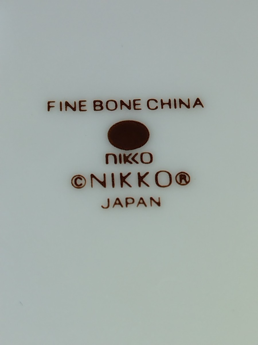 A1343■NIKKO■ニッコー ■fine bone china■カップ&ソーサー5客セット■洋食器■ 花柄■ ホワイト_画像5