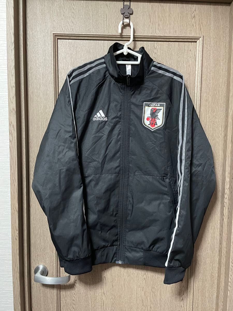 サッカー 日本代表 トレーニングウェア ジャケット Mサイズ サッカー 日本代表 トレーニングウェア ジャケット Mサイズ